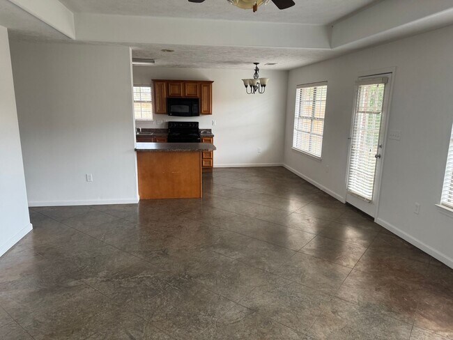 Foto del edificio - 2850 Longbow Ln