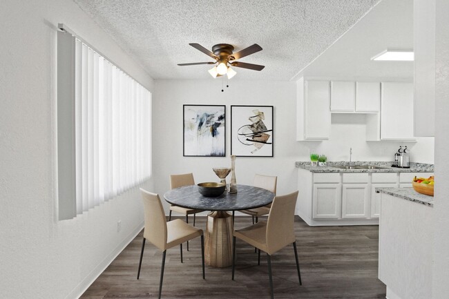 Building Photo - Artesia Court