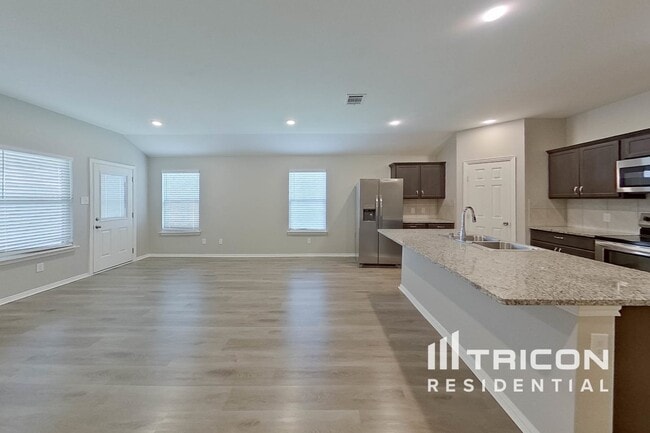 Foto del edificio - 223 Woodland St