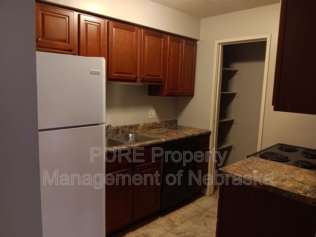 Foto del edificio - 303 Ebaugh St