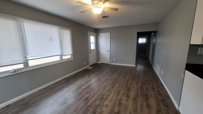 Building Photo - NE 3 bedroom updated with appliances and garage