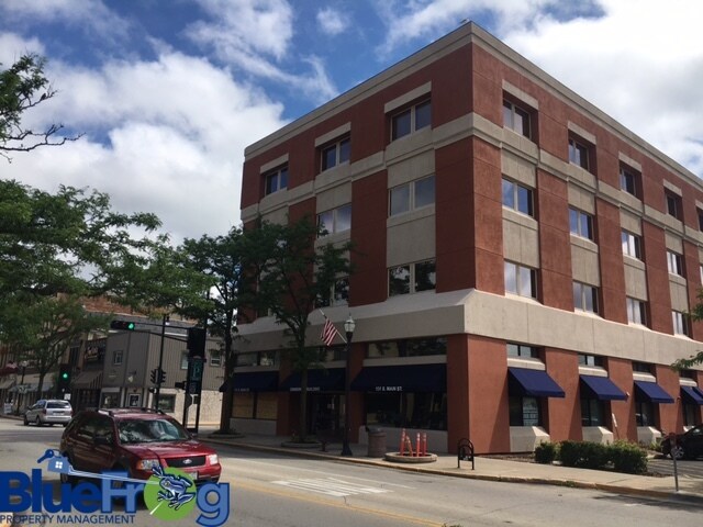 Building Photo - 131 S Main St