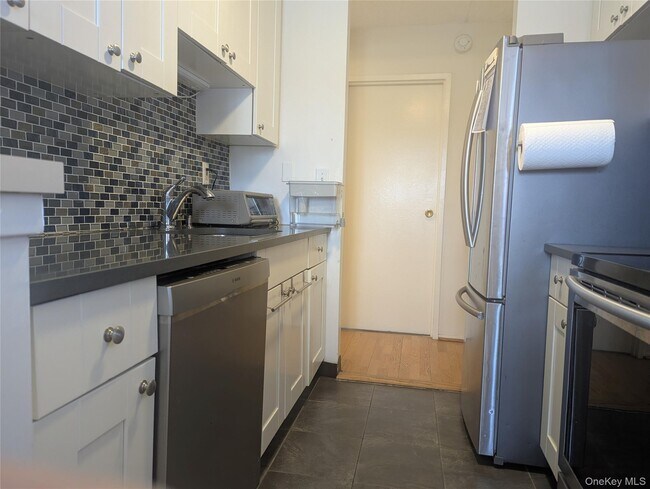 Foto del edificio - 50 Columbus Ave