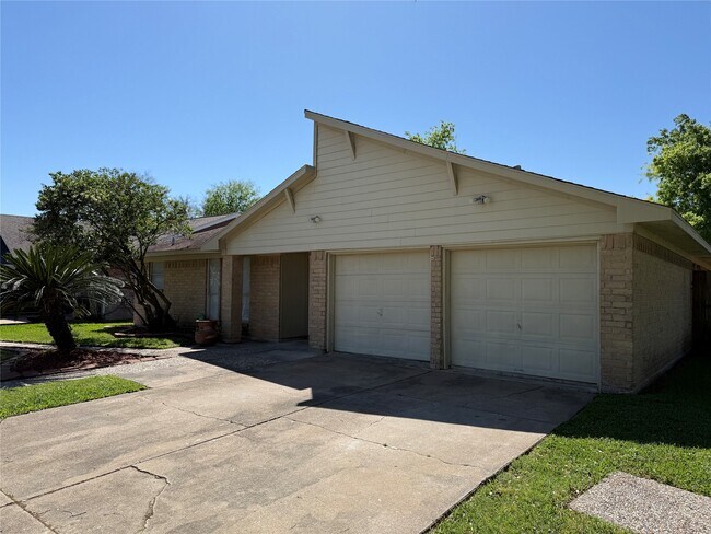 Foto del edificio - 6610 Addicks Clodine Rd
