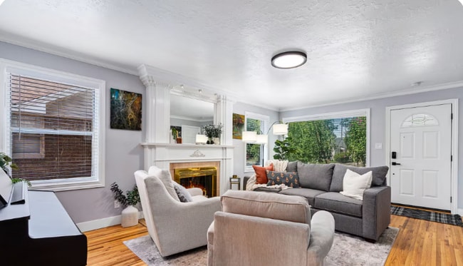 Building Photo - 444 N Oakley St