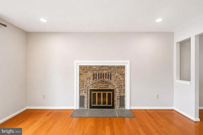 Foto del edificio - 11 Noblewood Ct