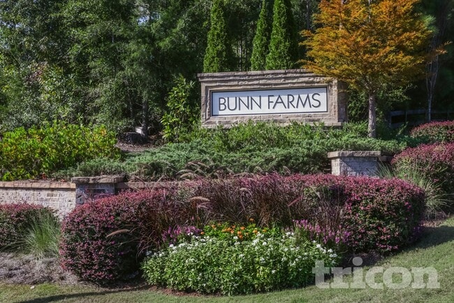 Building Photo - 288 Oliver Dr