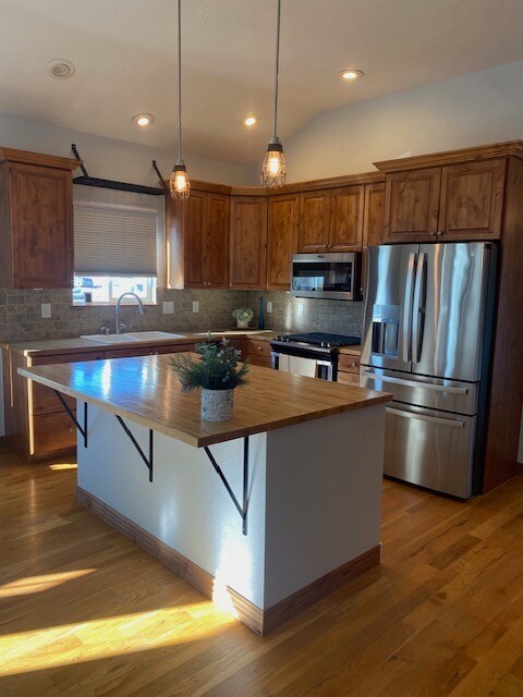 Foto del edificio - 6552 W 18th St