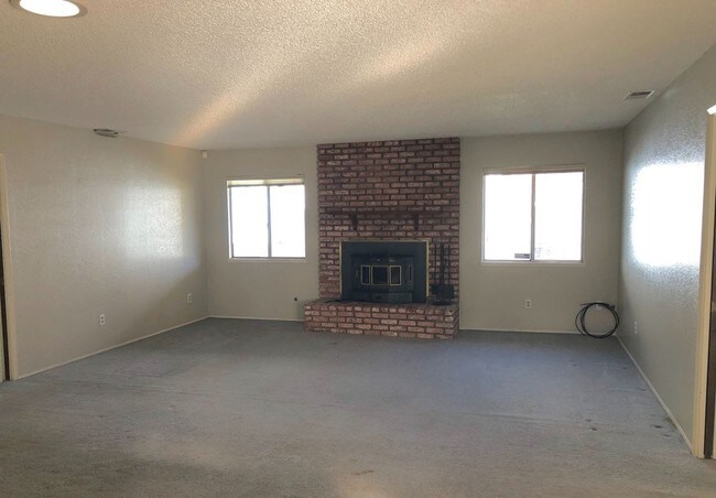 Building Photo - 1119 Niblick Rd