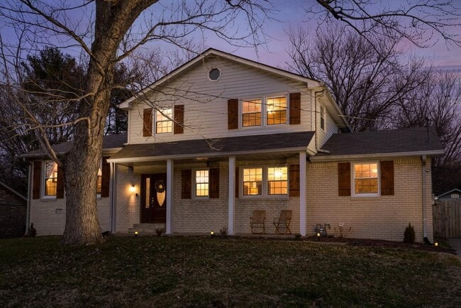 Building Photo - 5128 Brucewood Dr