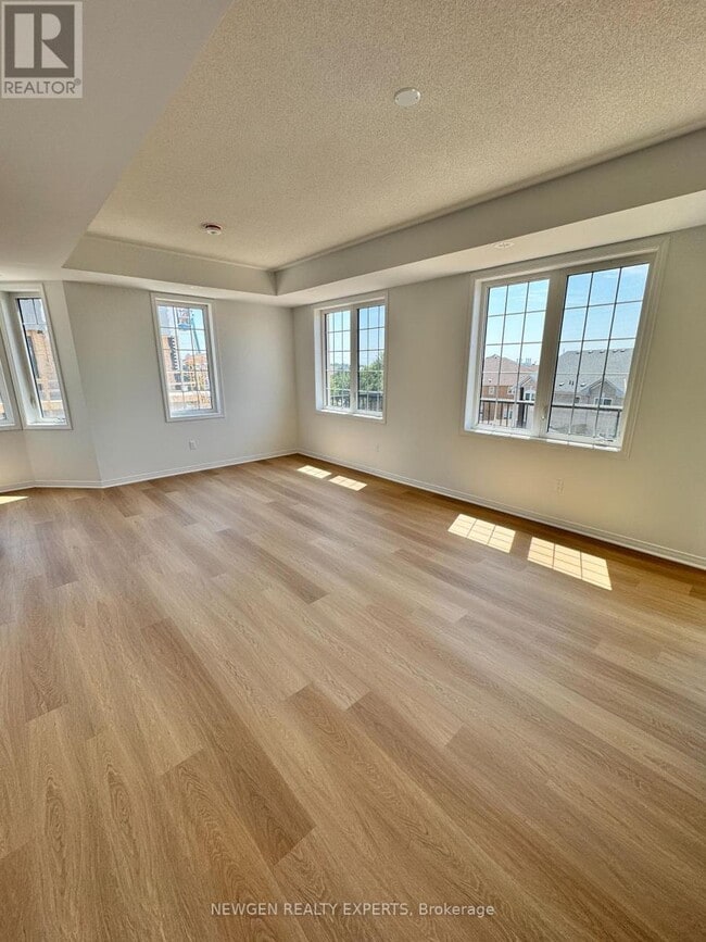 Photo du bâtiment - 4380-4380 Ebenezer Rd