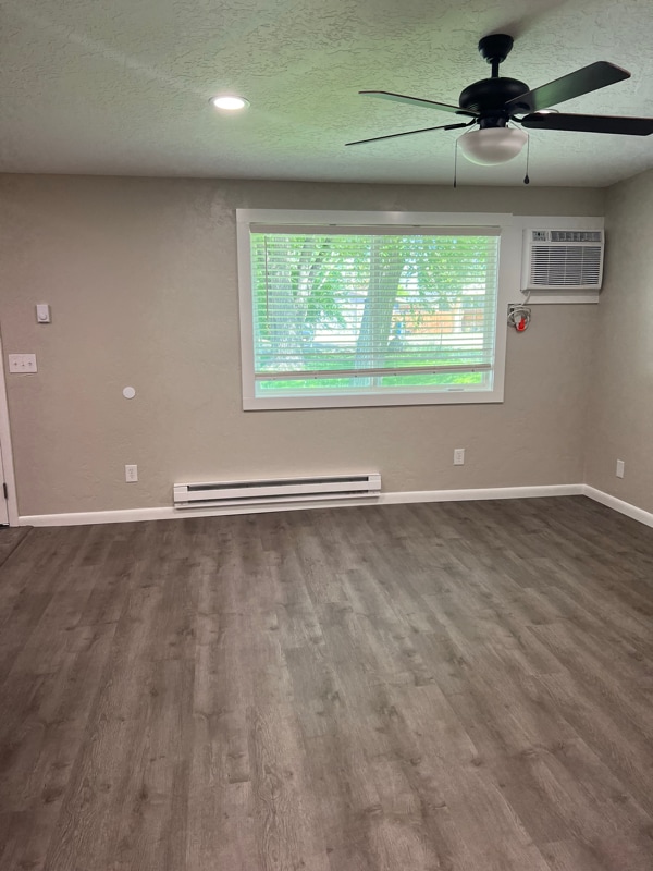 Building Photo - 1113-1115 Ivy St