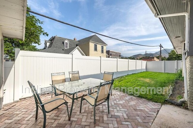 Building Photo - 174 W Utah Ave