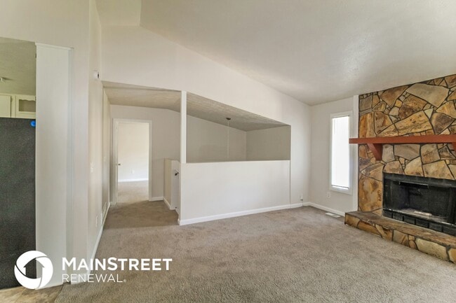 Building Photo - 401 Stanton Ridge Way SE