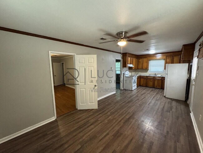 Building Photo - 346 Reed Ave