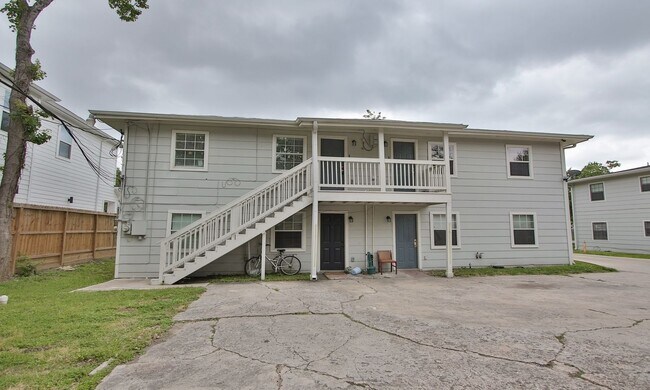 Foto del edificio - 6734 Burkett UNIT 2- Near Hwy 288