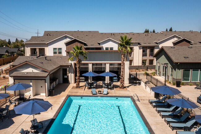 Pool - EATON RANCH APARTMENTS