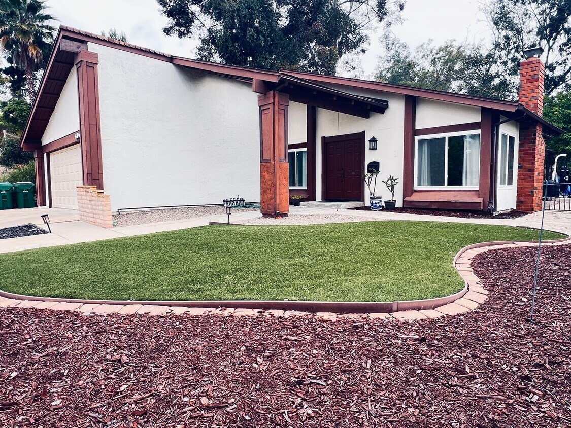 Primary Photo - Tierrasanta Home with Gorgeous Views of Tr...