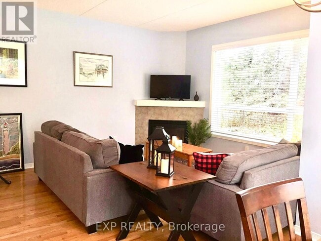Photo du bâtiment - 917-917 Cedar Pointe Ct