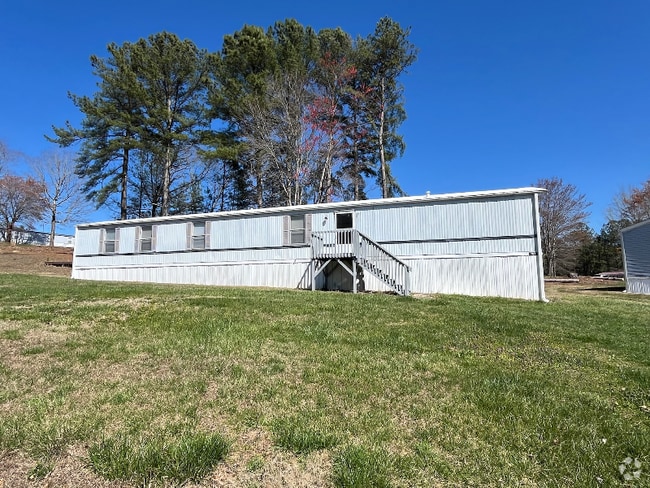 Building Photo - 161 Dawn Dr