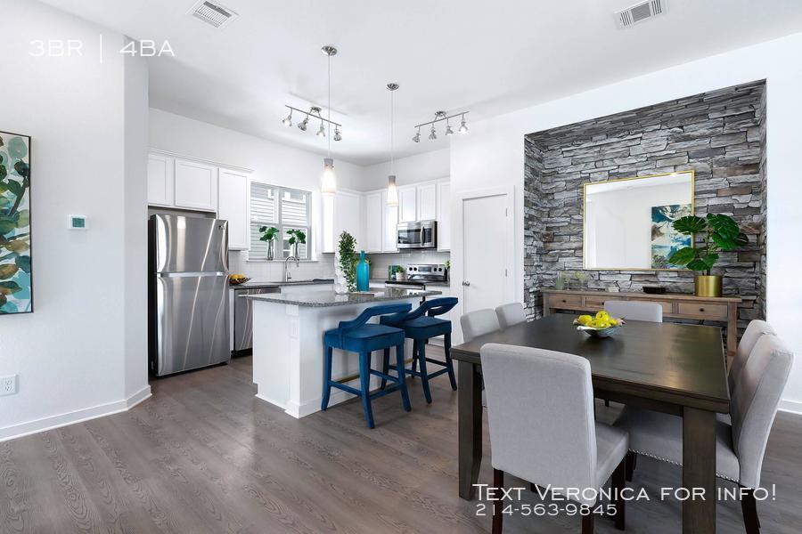 Primary Photo - Townhomes in Leander