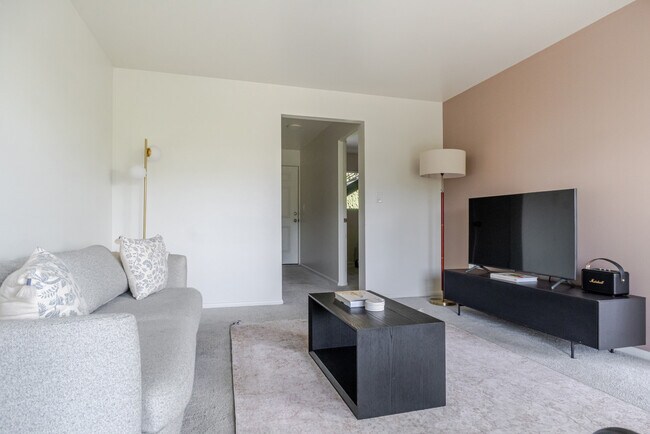 Foto del edificio - 2850 15th Ave W