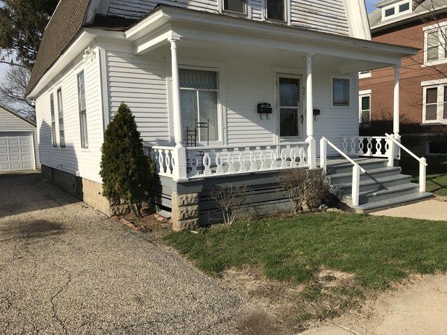 Foto del edificio - 521 Burbank Ave