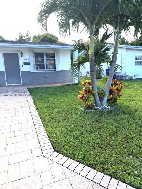 Foto del edificio - 2560 NW 81st Terrace