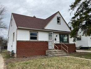Building Photo - 4340 W Eggert Pl.