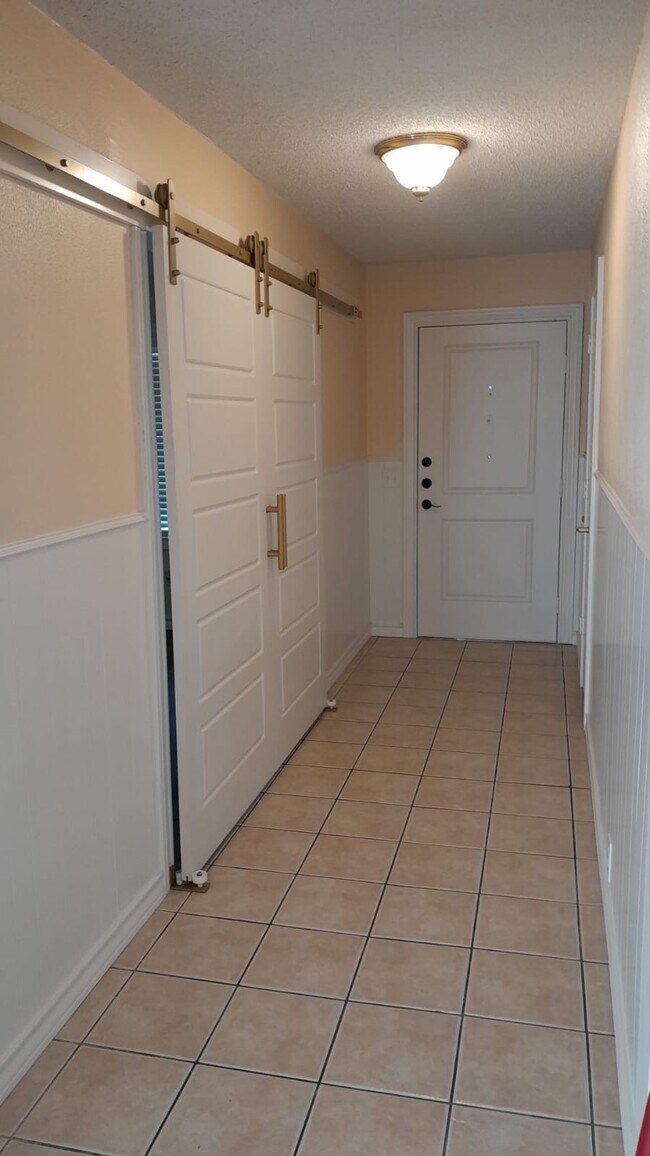 Foto del edificio - 4205 52nd St