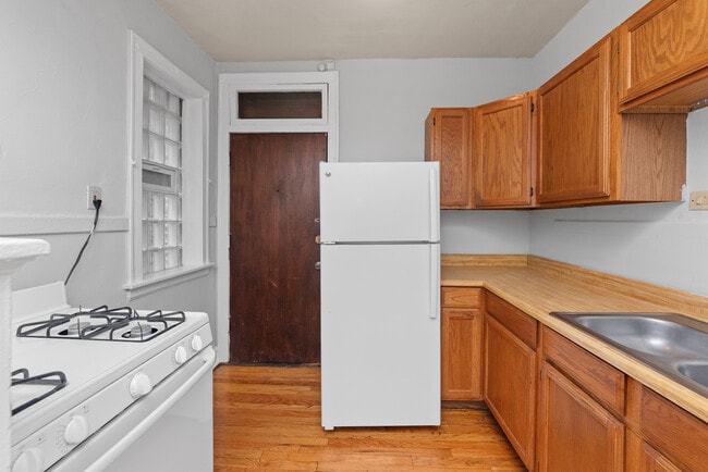 Foto del edificio - 4237 N Paulina St