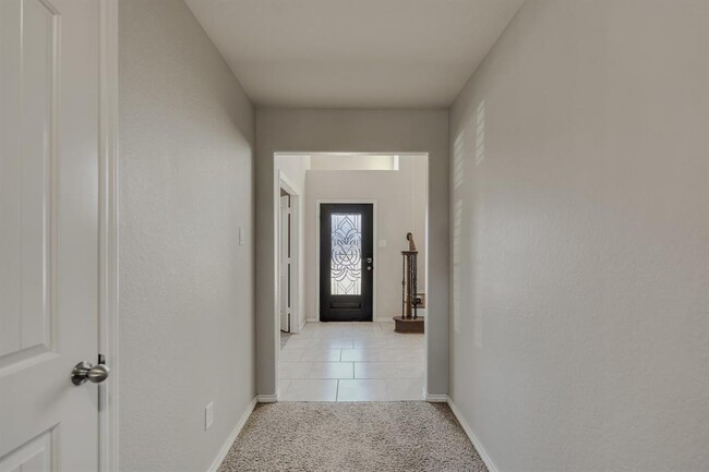 Building Photo - 18210 Stephanotis Trace