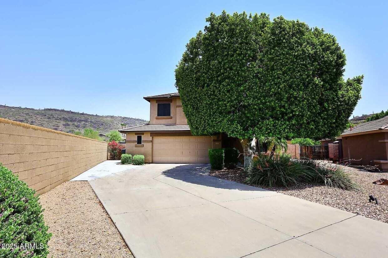 Primary Photo - 25829 N 41st Dr