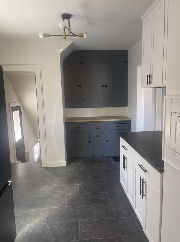 Foto del edificio - 2730 Elliott Ave