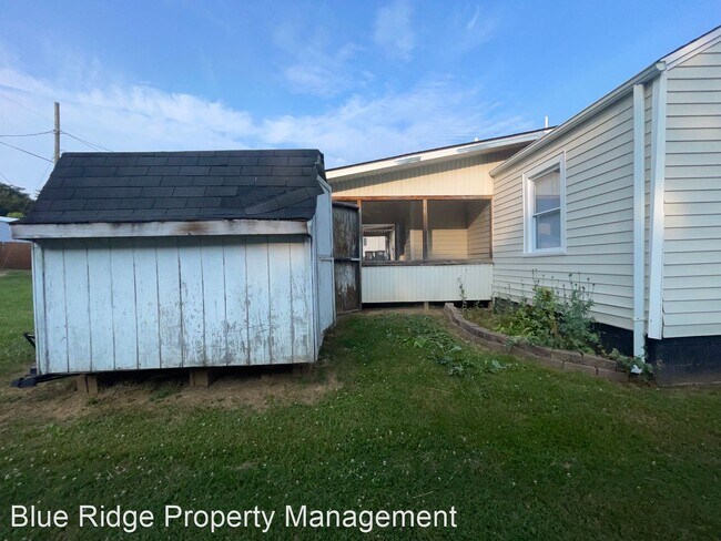 Foto del edificio - 2 br, 1 bath House - 701 Gillespie Avenue