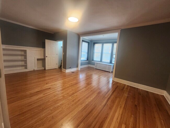 Foto del edificio - 10954 S Vernon Ave
