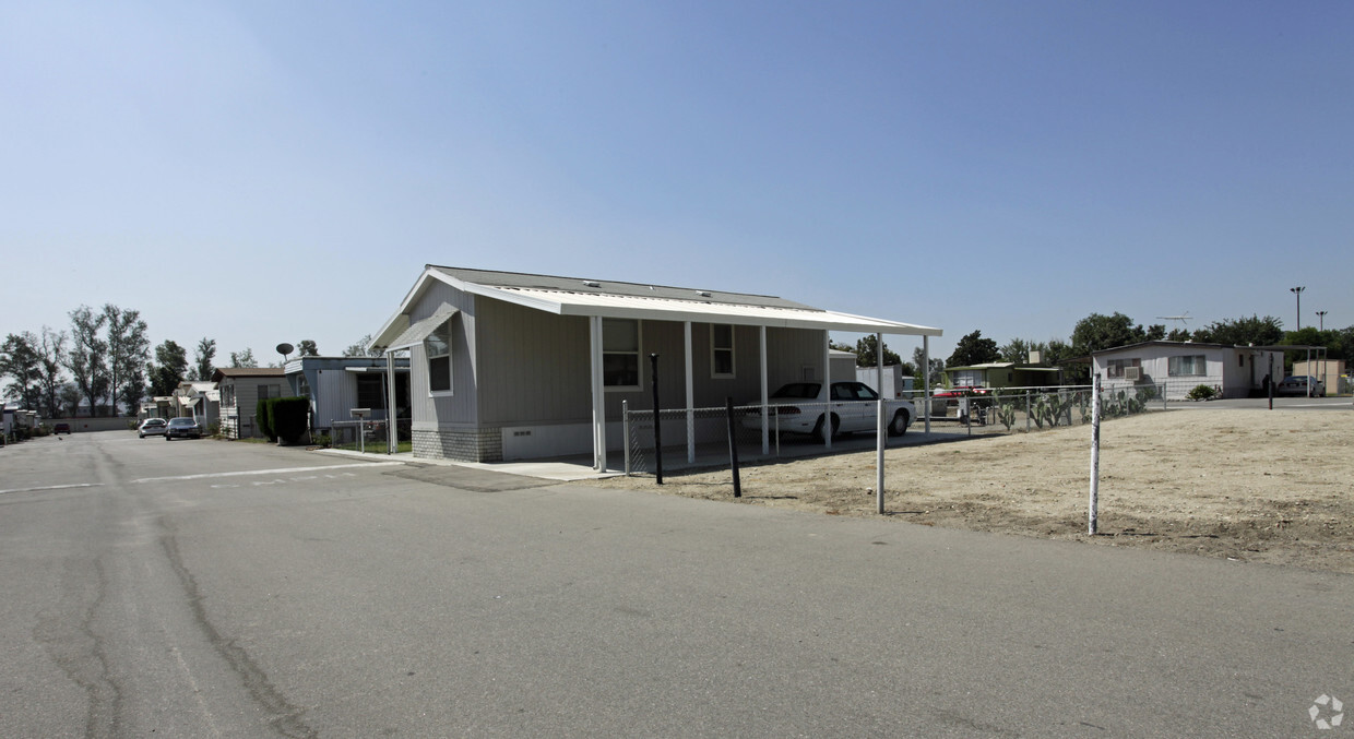 Building Photo - 18363 Valley Blvd
