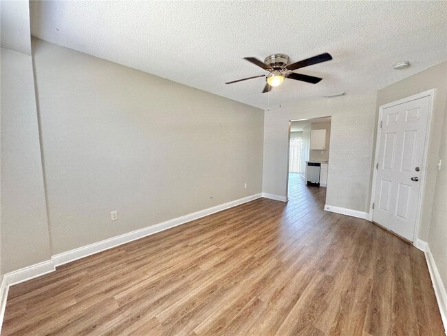 Foto del edificio - 1812 3rd St SE