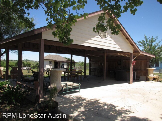 Building Photo - 2 br, 2 bath House - 3075 FM 2001, Unit B