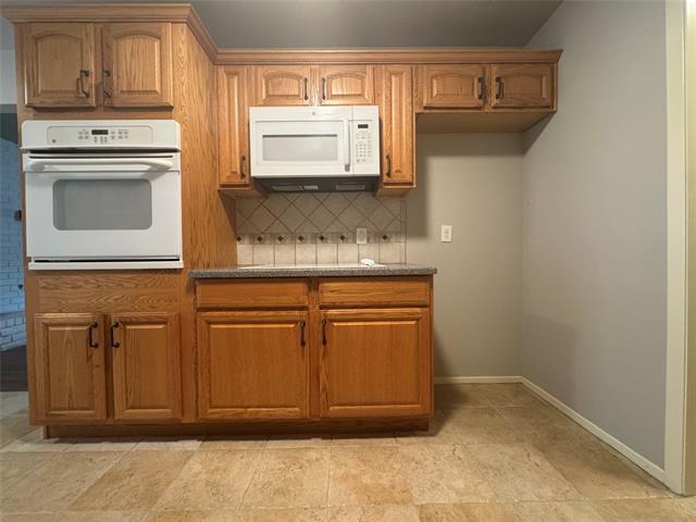 Foto del edificio - 6224 Wheaton Dr