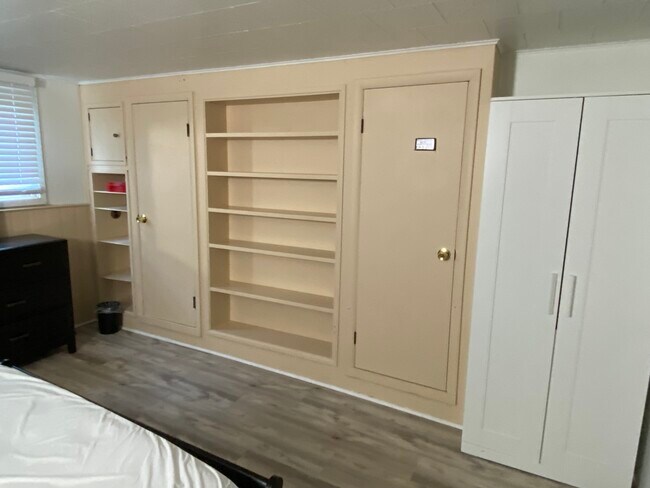Bedroom 2 Closet II - 2908 Collins Ave