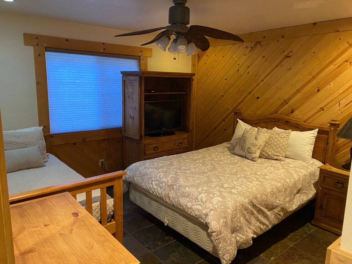 Primary Photo - Tamarack Mountain Home