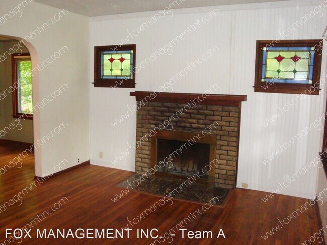 Foto del edificio - 3 br, 1 bath House - 3004 NE Oregon St