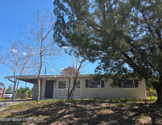 Foto del edificio - 4415 Coleridge Ave