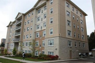 Building Photo - 251-251 Lester St