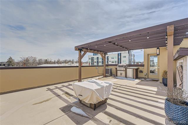 Foto principal - 4431 Tennyson St