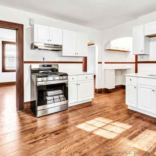 Building Photo - 48 Scofield Ave