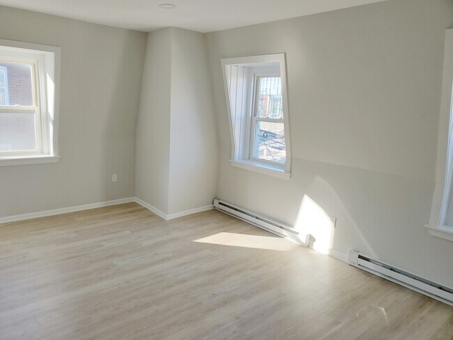 Updated Clean and Bright - 9 Pulaski St