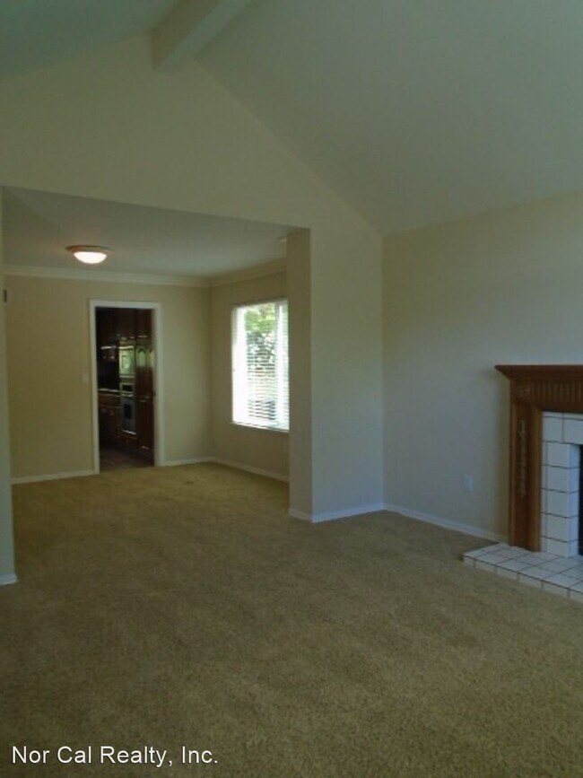 Building Photo - 3 br, 2.5 bath House - 4997 Dolores Drive