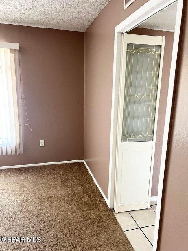 Foto del edificio - 9508 Gairloch Dr